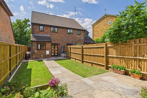 Ebberns Road, Apsley, HP3