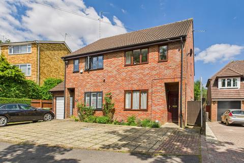 3 bedroom semi-detached house for sale, Ebberns Road, Apsley, HP3