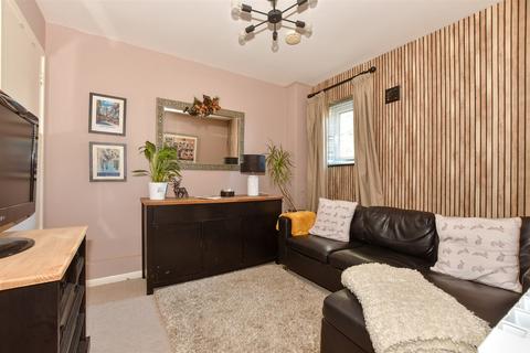 3 bedroom end of terrace house for sale, Rushmead Close, Canterbury CT2