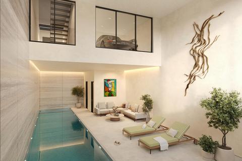 4 bedroom end of terrace house for sale, Cadogan Square and Clabon Mews, London, SW1X