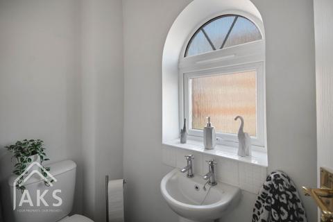 16 Thames Way, Hilton, Derby, DE65 5NB