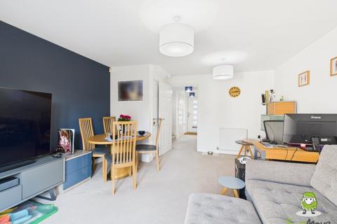 25 Benham Road, Basingstoke, RG24 9TJ