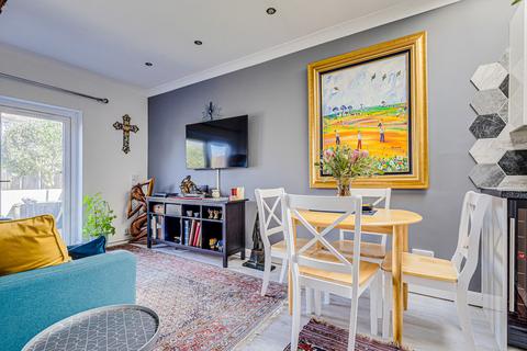 undefined, Flemming Crescent, Leigh-on-sea, SS9