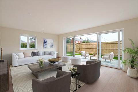 4 bedroom semi-detached house for sale, Lodge Road, Pennington, Lymington, Hampshire, SO41