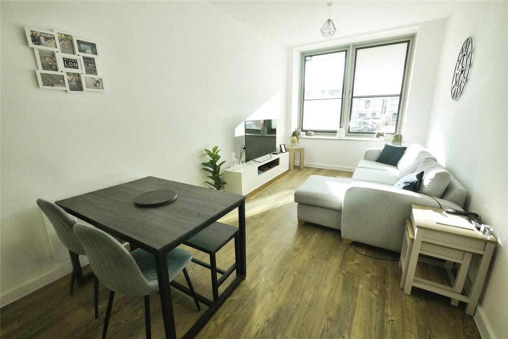 Kitchen/Living Room