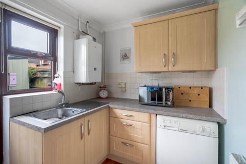 9 Barns Close, Over, Cambridge, CB24 5TX
