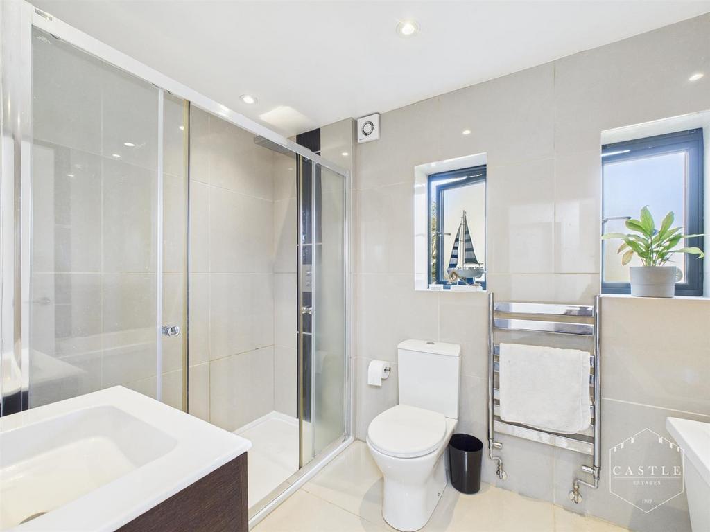 Family bathroom