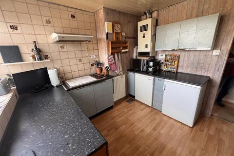 49 Brookside, Pill, Bristol, BS20 0LA