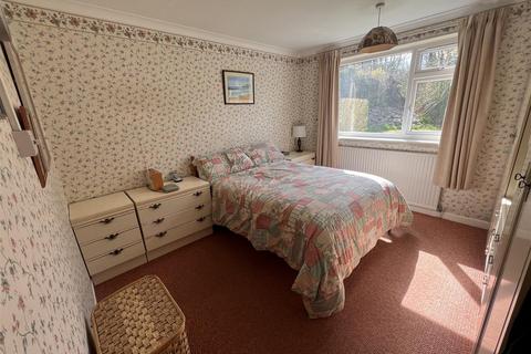 49 Brookside, Pill, Bristol, BS20 0LA