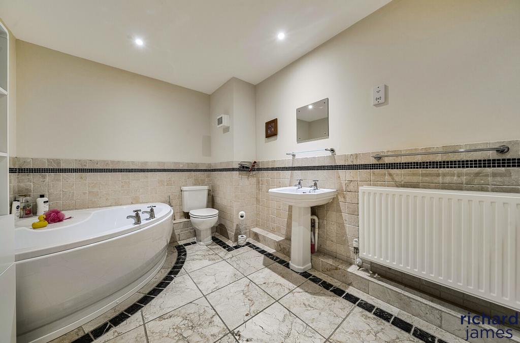 9b8669a7f75941e2b855f62db8b37c7c