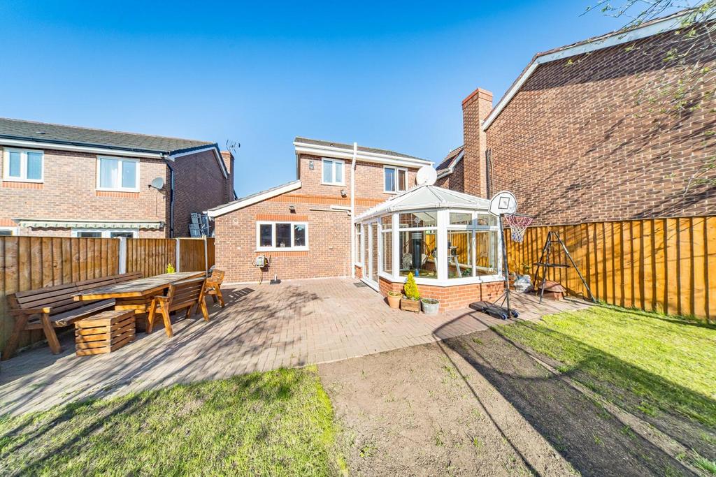 29 Copperwood Drive rear garden.jpg