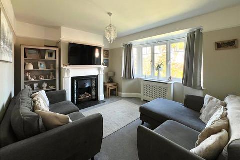 27 Harepark Terrace, Minehead, TA24 6DL