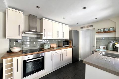 27 Harepark Terrace, Minehead, TA24 6DL