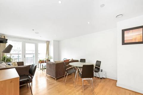 2 bedroom apartment to rent, Jigger Mast House, London, SE18