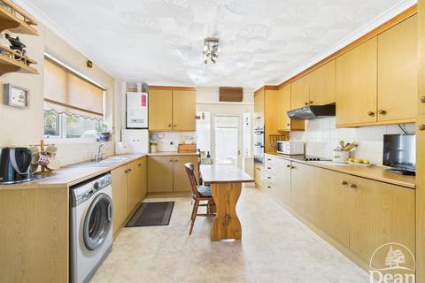 undefined, Ruspidge Road, Cinderford