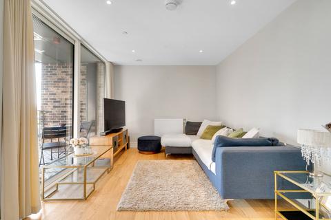 2 bedroom flat for sale, Plough Lane, London SW17