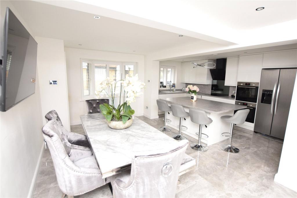 Kitchen/Family Room