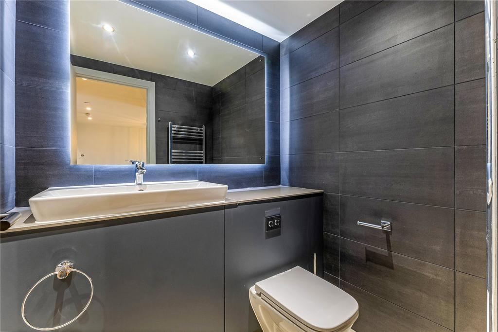 Main Bathroom
