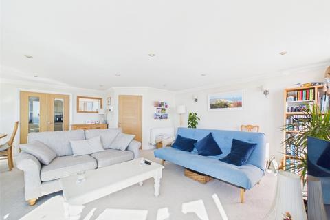 2 bedroom apartment for sale, Southbourne Overcliff Drive, Bournemouth, Dorset, BH6