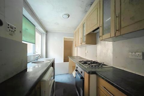 2 bedroom ground floor flat for sale, Stanhope Road, South Shields, Tyne and Wear, NE33 4QZ