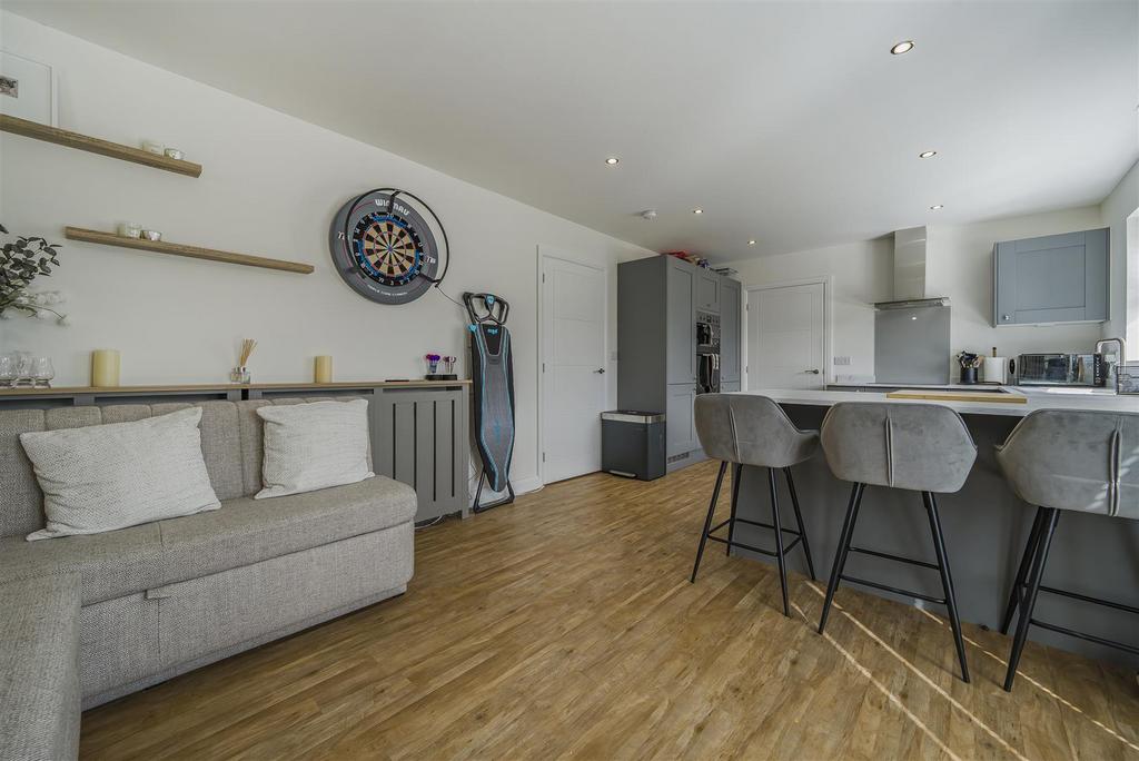 Kitchen / dining room