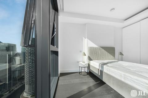 Studio to rent, Amory Tower, Marsh Wall E14
