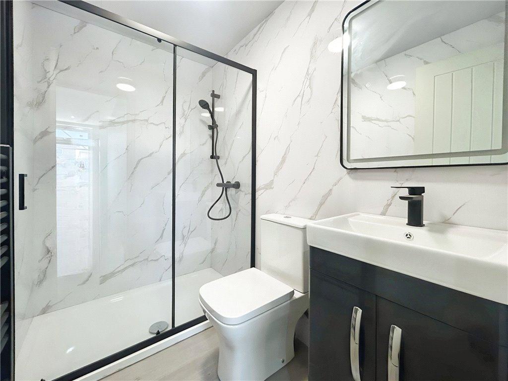 Ensuite
