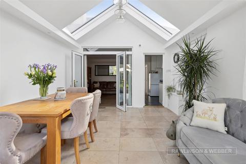 2 bedroom semi-detached bungalow for sale, Cherry Orchard Road, West Molesey KT8