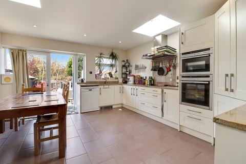 34 Fleece Road, Long Ditton, Surbiton, KT6 5JN