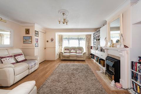 3 bedroom semi-detached house for sale, The Pantiles, Bexleyheath, DA7