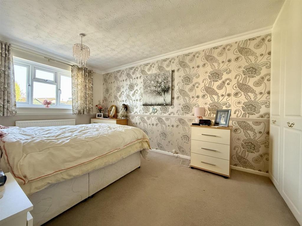 Bedroom1.jpg
