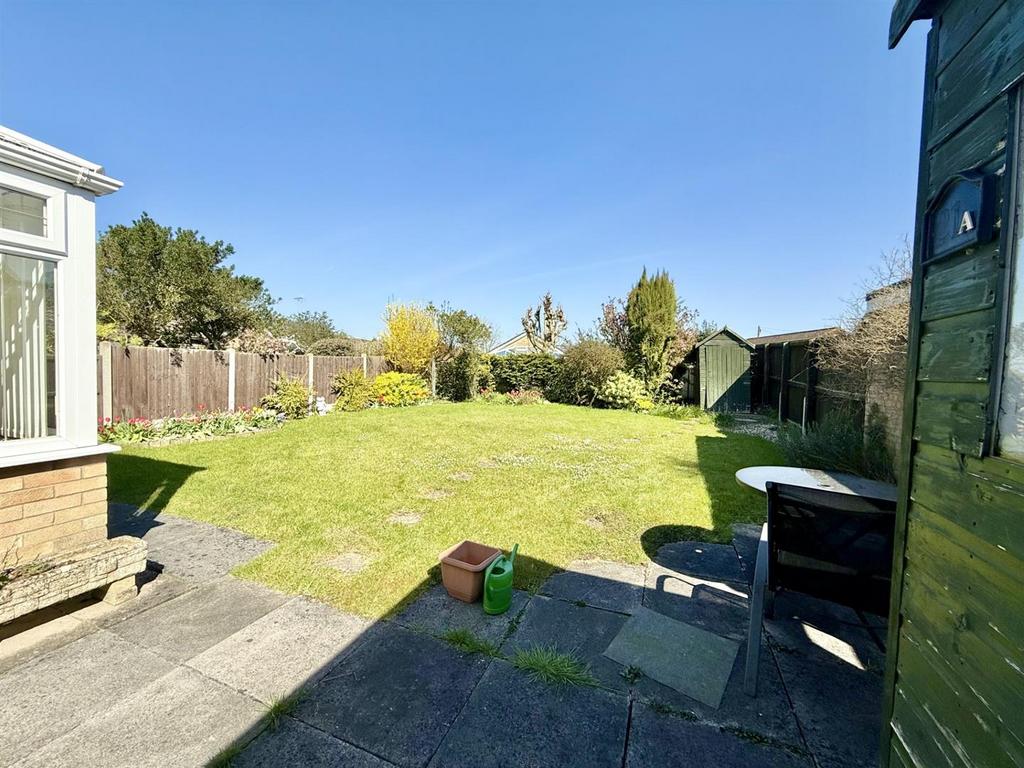 Garden1.jpg