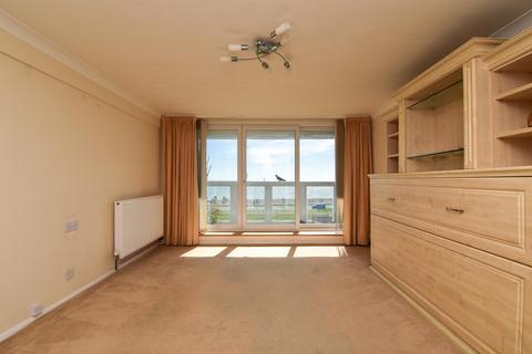 2 bedroom flat for sale, Sutton Place, Bexhill-On-Sea