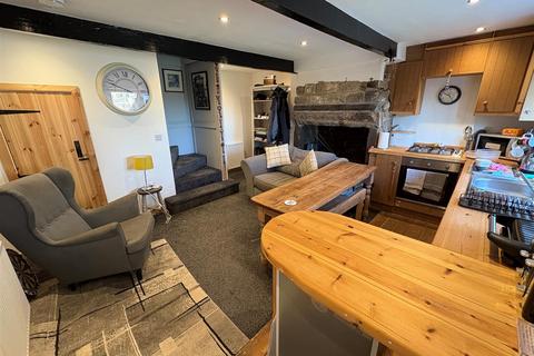 1 bedroom cottage for sale, Hird Road, Low Moor, Bradford