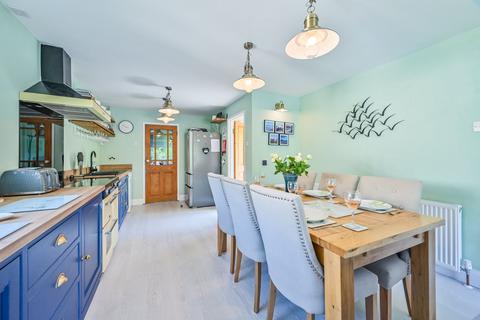 2 River View, Looe, PL13 2BW