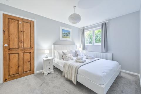 2 River View, Looe, PL13 2BW