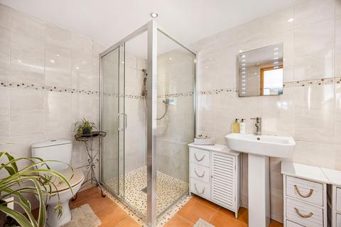 15 Highfield Road, Tetbury, GL8 8BD