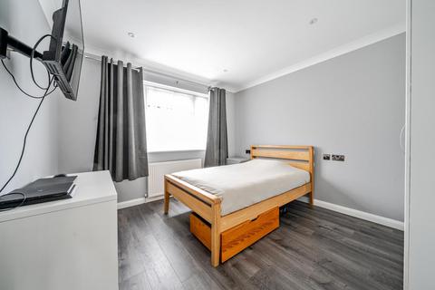 11 Barnhill Avenue, Bromley, BR2 9DP