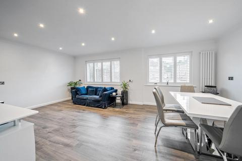 11 Barnhill Avenue, Bromley, BR2 9DP