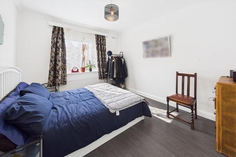 undefined, Adeyfield Gardens, Hemel Hempstead, HP2