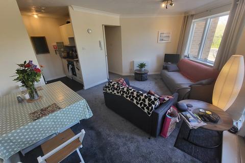 1 bedroom apartment for sale, Eaton Mews North Fourteenth Street, Milton Keynes