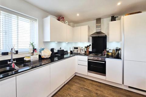 18 Johnstone Close, Bracknell, RG12 2GU