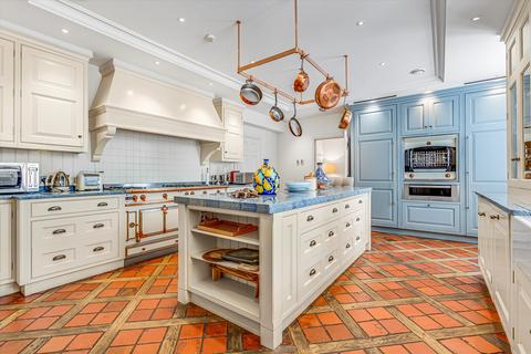 undefined, Park Road, Isleworth, TW7