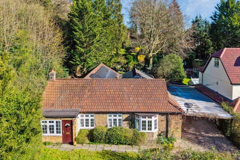 4 bedroom detached bungalow for sale, Rayners Avenue, High Wycombe HP10
