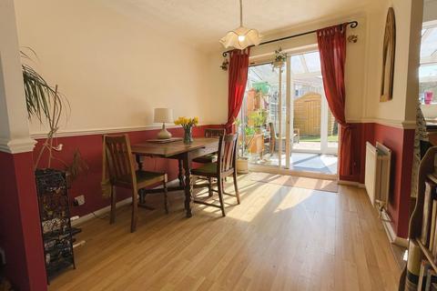 7 Canons Way, Tavistock, PL19 8BJ