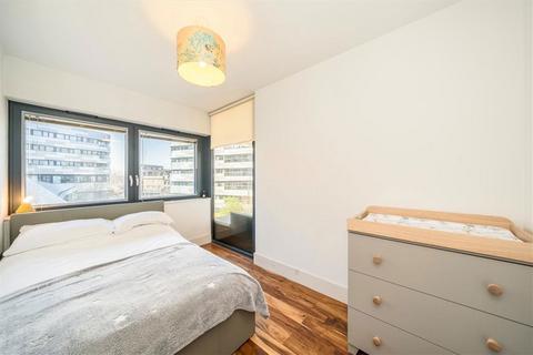 Flat 3, 11 Lambarde Square, London, SE10 9GF