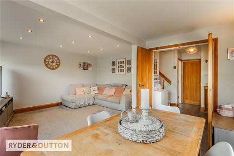 11 Ashfield Crescent, Springhead, Oldham, OL4 4NY