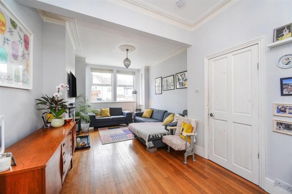 Living/Dining Room