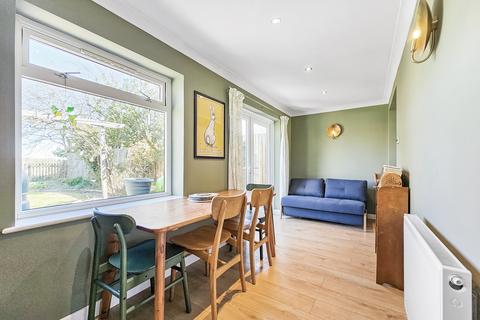 5 Bush Close, Comberton, Cambridge, CB23 7EG