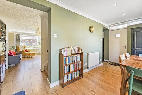 5 Bush Close, Comberton, Cambridge, CB23 7EG